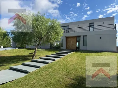 Casa en Venta en Chacras De La Reserva, USD 385.000