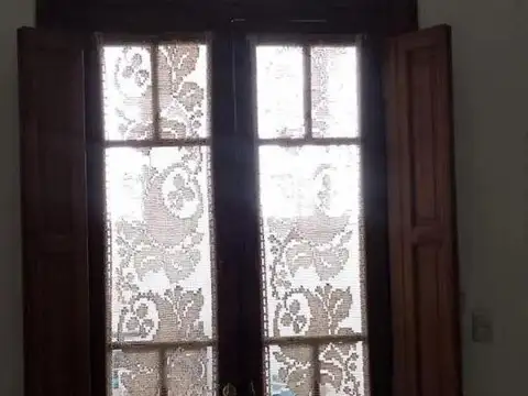 Edificio Comercial en alquiler - 10 Ambientes - Saavedra