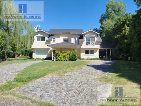 Casa en Venta de 4 dormitorios