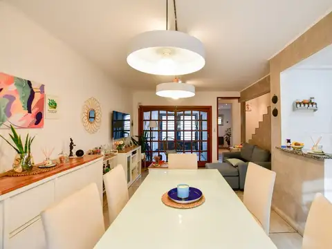 Calle 116 e/ 85 y 85bis 2600