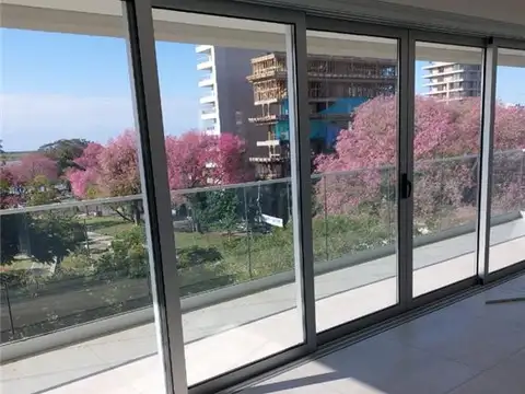 Departamento en Alquiler de 3 dormitorios