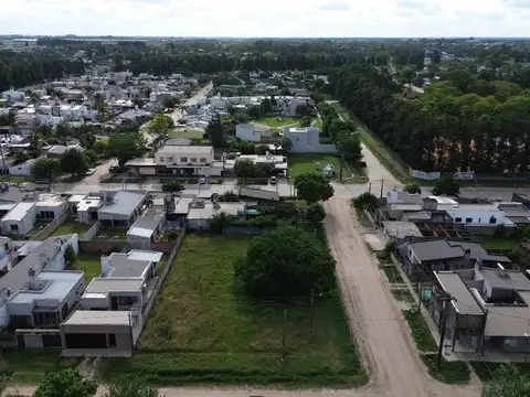 LOTES EN VENTA - B° Obligado - Rqta.
