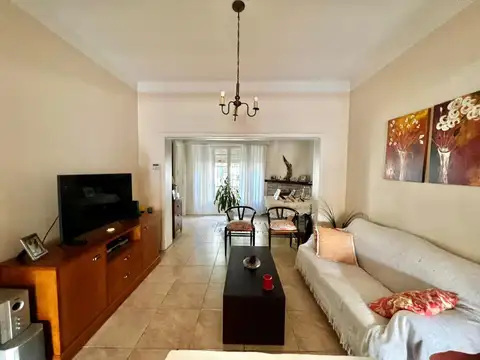 Casa en Venta en Martínez, USD 360.000