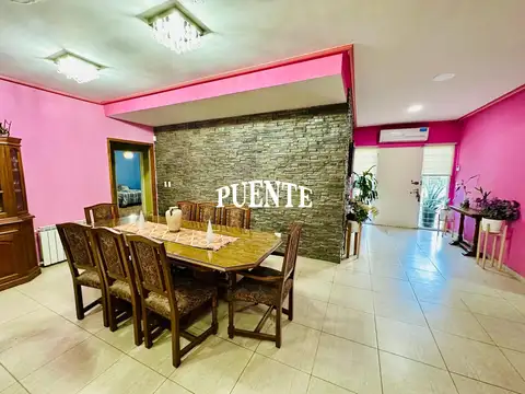 Casa en Venta al Este