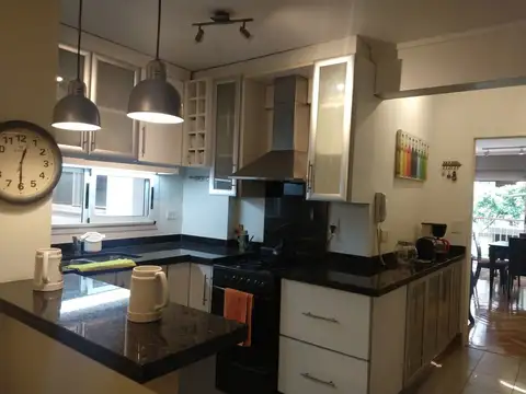 Alquilo Temporario en Retiro. 4 Ambientes para 4 Personas.