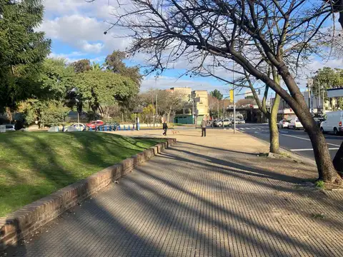 Terreno en Venta en Parque Avellaneda, USD 199.000