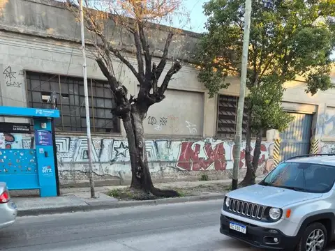 Galpon en Alquiler en Ramos Mejía, $ 6.000.000