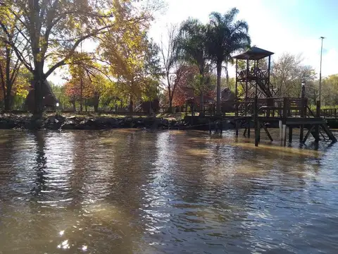 Casa en Venta en Arroyo Carapachay, USD 195.000