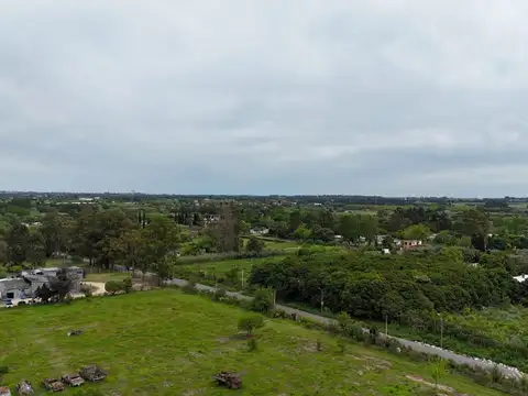 Terreno en Av Belloni de Montevideo (Triangulo logístico de Montevideo)