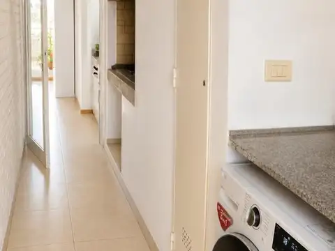 MORENO 2000 2 DORMITORIOS PISO EXCLUSIVO COCHERA