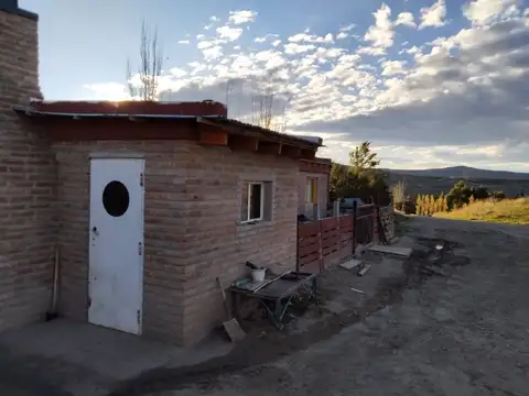 1 HECTAREA EN BELLA VISTA NORTE,CASA Y CORRALES