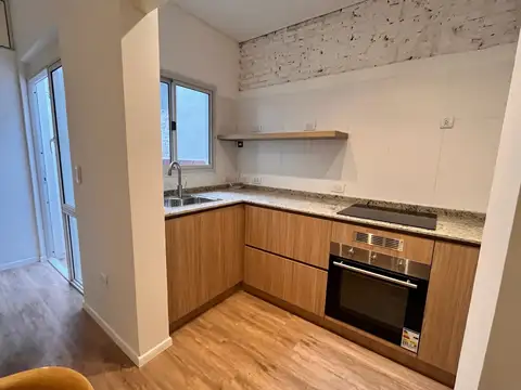 Depto Tipo Casa 4 ambientes con 1 baño