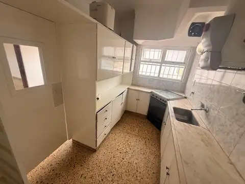 Depto Tipo Casa en Alquiler de 3 dormitorios