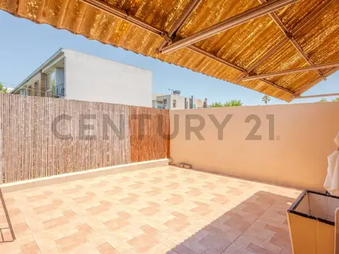 VENTA PH 4 ambientes con jardín y terraza | Castelar Centro – APTO CRÉDITO