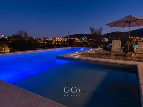 Casa en Venta en Villa Carlos Paz, USD 250.000