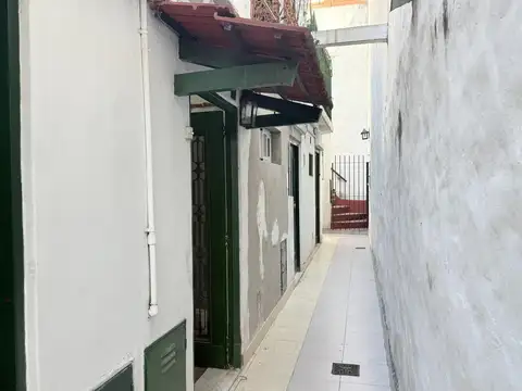 Depto Tipo Casa en Venta de 1 dormitorio