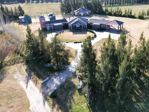 Casa en venta en Estancia Las Malvinas Brandsen