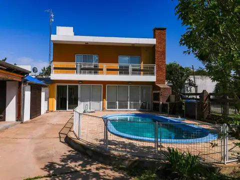 Casa quinta 3 dormitorios en Sauce Montrul