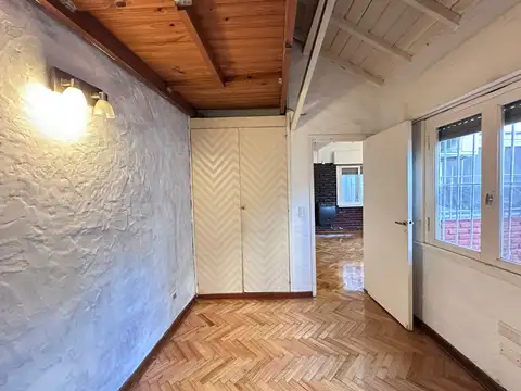 Depto Tipo Casa en Alquiler de 1 dormitorio