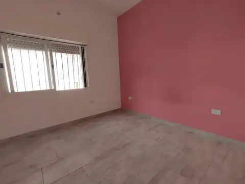 Depto Tipo Casa en Alquiler de 2 dormitorios