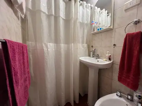 Depto Tipo Casa en Venta en Castelar Sur, USD 52.000
