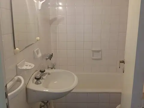 Departamento en Alquiler en Ramos Mejia Norte, $ 650.000