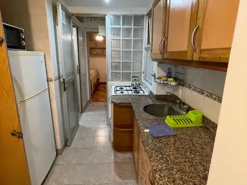 VENTA 2 Amb. C/Dep y Cochera. Balcón saliente. RETASADO