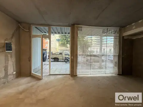 Local en Venta en Coghlan, USD 200.000