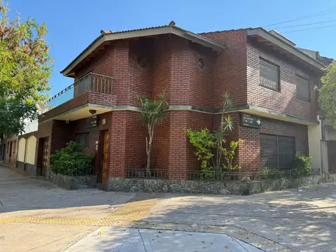 CASA EN VENTA MATADEROS