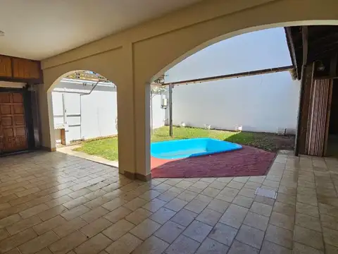 CASA EN VENTA MATADEROS