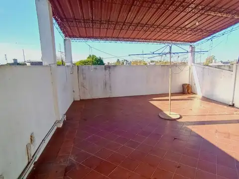 Depto Tipo Casa en Venta 15 años