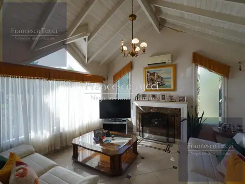 Casa en Venta en Country Club Banco Provincia, USD 480.000