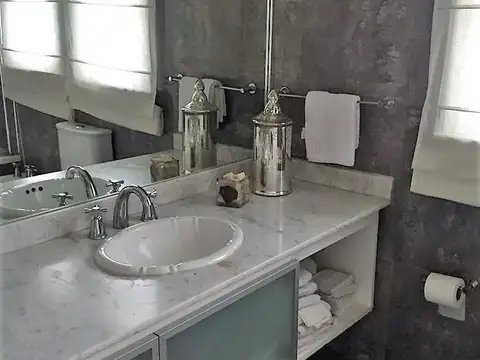 Casa en Venta en Club De Campo Pueyrredon, USD 310.000