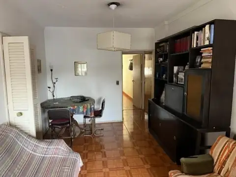 Departamento 4 ambientes con 2 baños