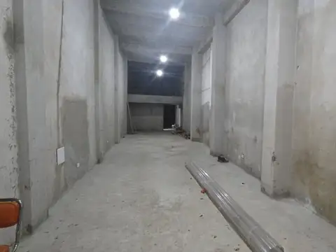 Local en Alquiler en Flores, $ 3.500.000