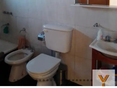 Casa en venta - 2 Dormitorios 3 Baños - 60.250Mts2 - San Rafael, Mendoza