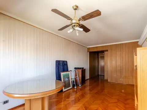 Emilio Mitre 700, Piso 9