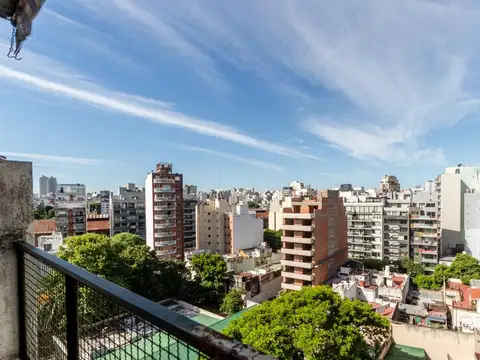 Emilio Mitre 700, Piso 9