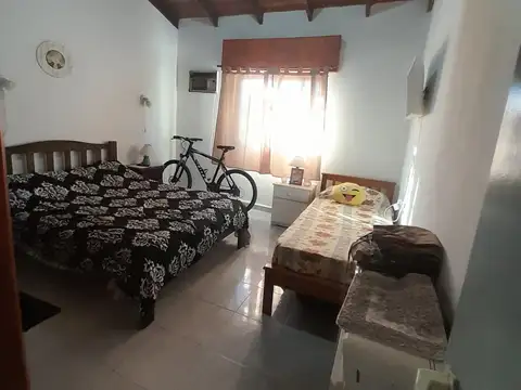 Depto Tipo Casa en Venta con 1 cocheras