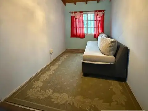 Depto Tipo Casa en Venta en Castelar, USD 77.500