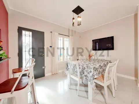 CASA EN VENTA 2 DORMITORIOS EN LOS HORNOS