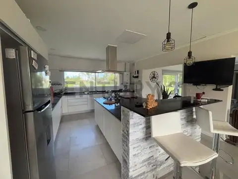 Quinta en Venta en Chacras de Uribelarrea, USD 365.000