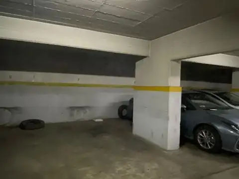 Marcelo T Alvear 1300 Cochera En Venta Cubierta Barrio Norte