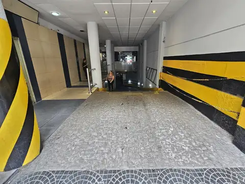 Local en Maipú primera cuadra, SM de Tucumán