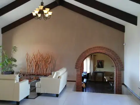 CHACRA EN VENTA 6 SUITE DE LUJO EN RUTA 12