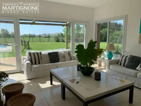 Casa con lindísima vista a campo Club de Campo San Francisco