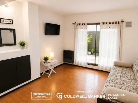 Departamento 2 ambientes, con patio privado, a 1 cuadra del Centro Civico
