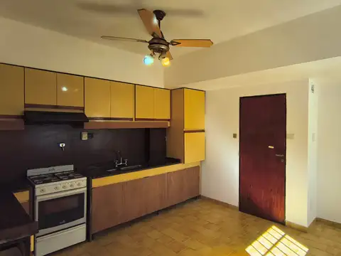 Depto Tipo Casa 3 ambientes con 1 baño