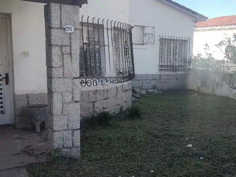 VENTA CASA 3 DORM CON DEPTO ALTA GRACIA DESARROLLO