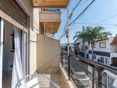 Depto Tipo Casa en Venta de 2 ambientes